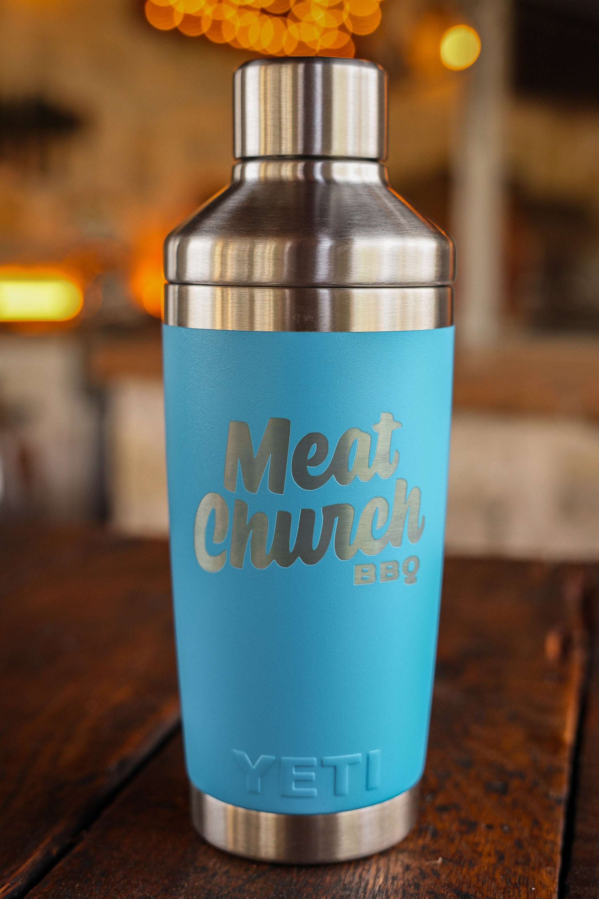 yeti-20-oz-cocktail-shaker-y4 222A9473_a70cb363-0ef2-497c-81fa-a85d28abe424.jpg